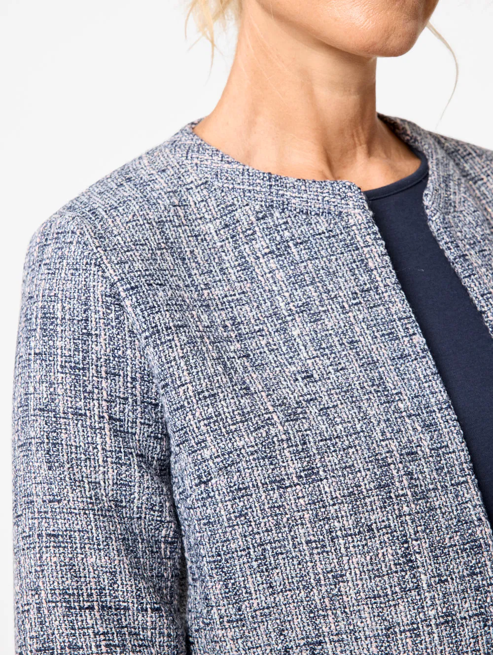 Ambar Jacket
