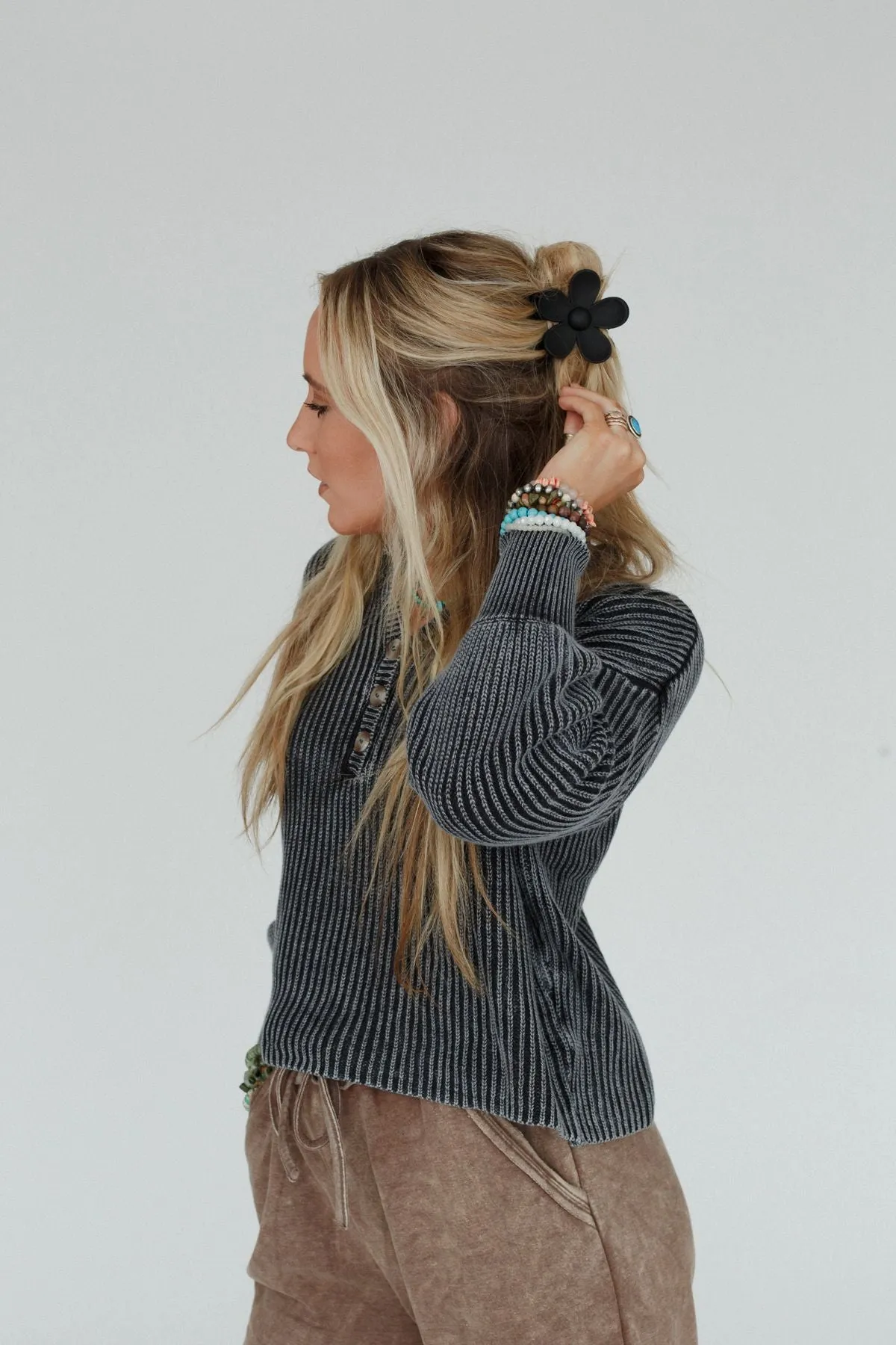 Flower Power Hair Clip - Black