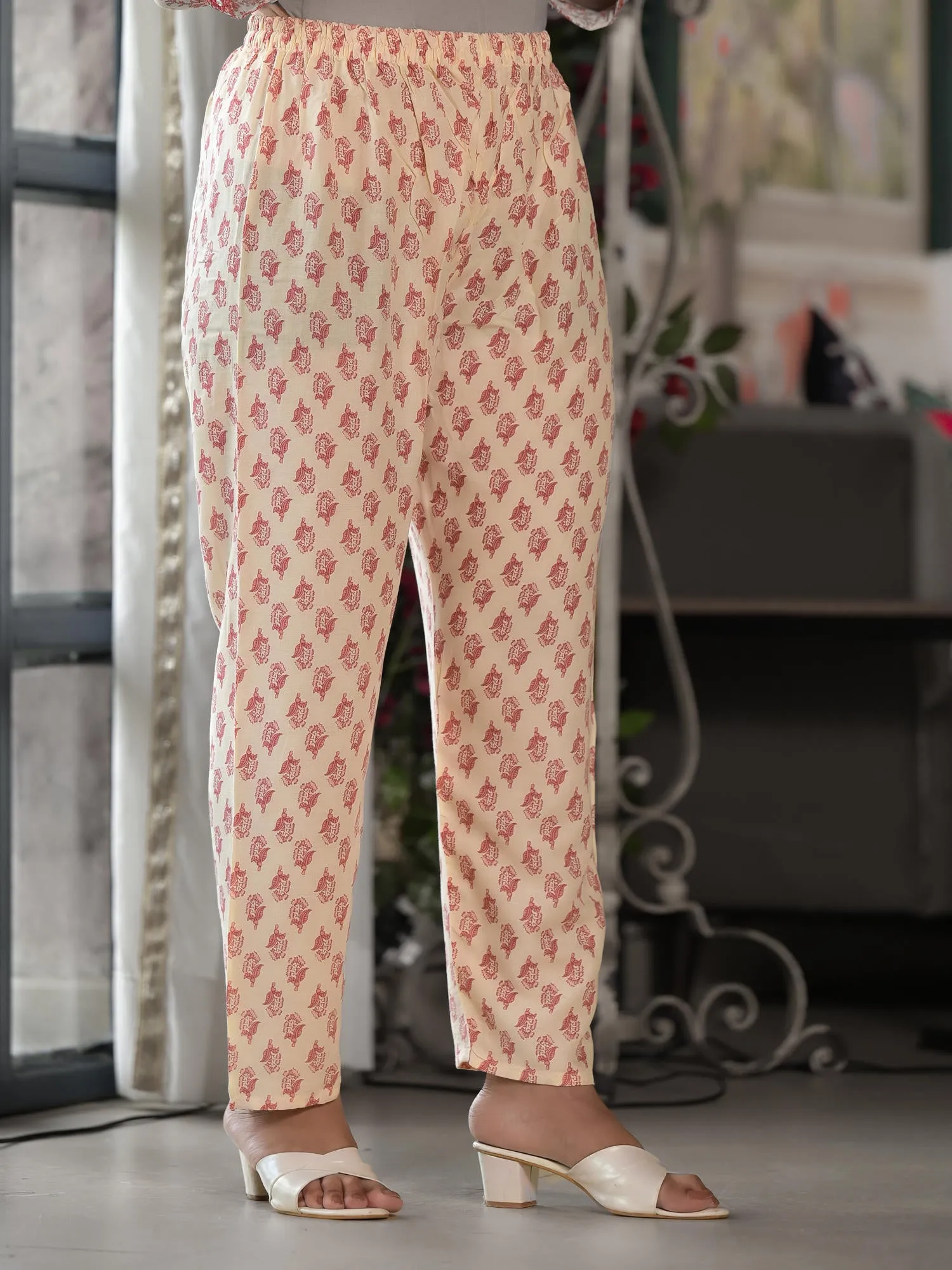 Juniper Pink Floral Printed Rayon Kurta, Pant And Dupatta Set With Mirror & Thread Work