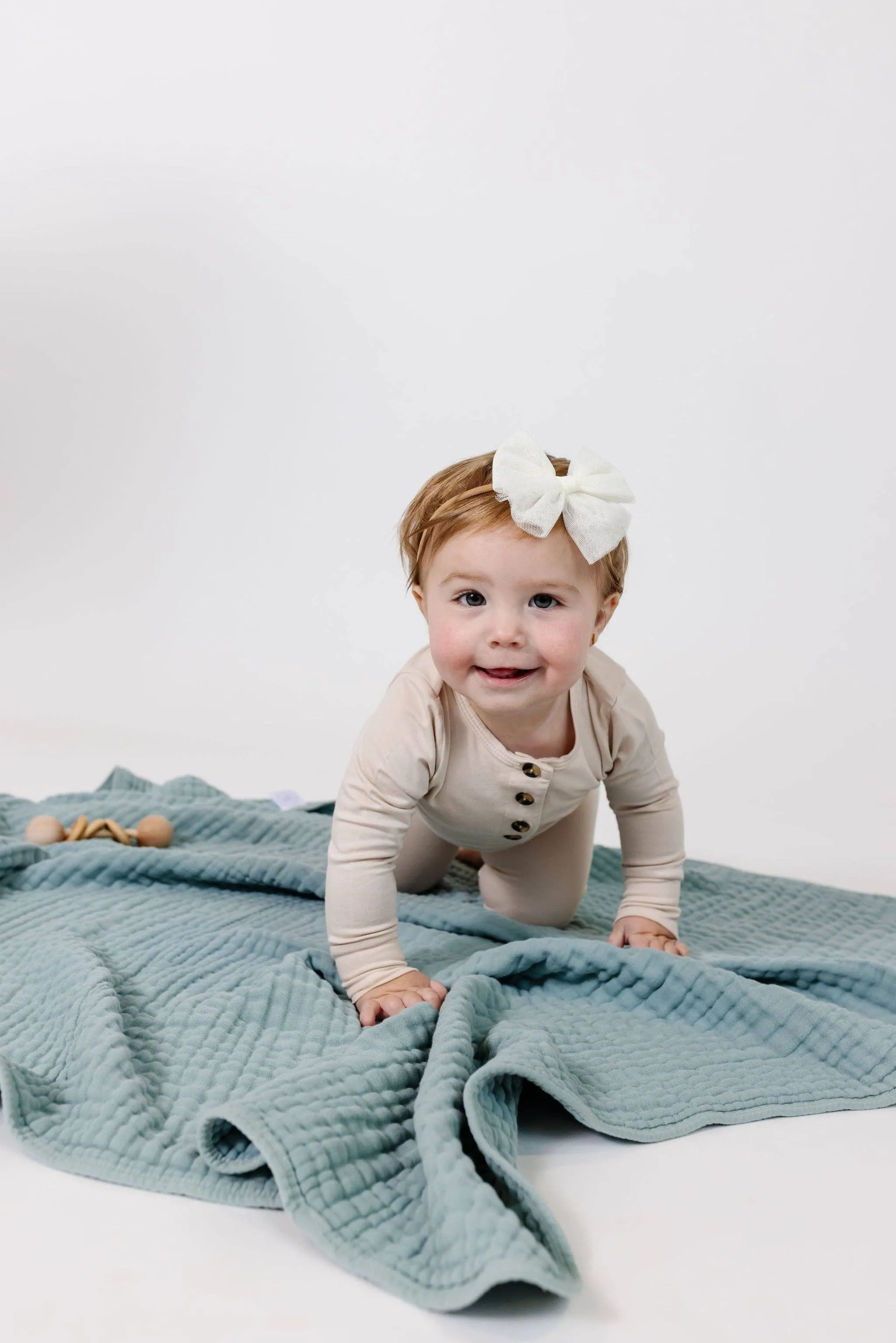 Lou Lou & Company - Cloud Muslin Quilt - Steel